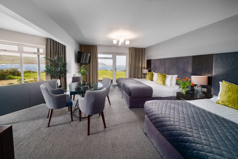 LUXURY SEA VIEW SUITE